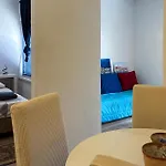 Pet Friendly In With Wifi * فرسي