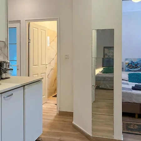 Pet Friendly In With Wifi Appartamento Vrsi