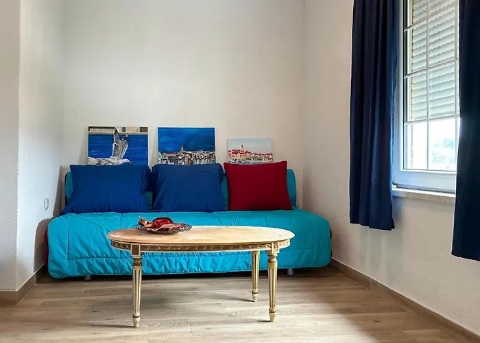 Apartamento Pet Friendly In With Wifi Vrsi