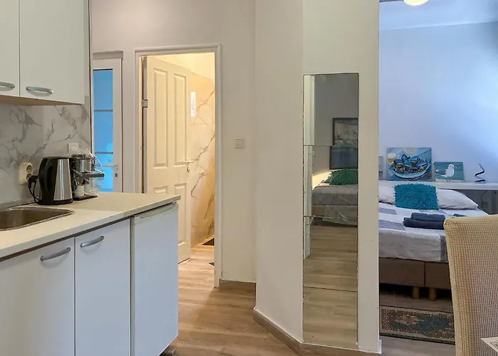 Pet Friendly In With Wifi Apartamento Vrsi