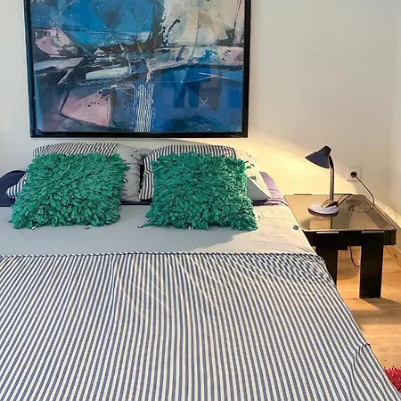 2 Bedroom Nice Apartment In Vrsi Διαμέρισμα