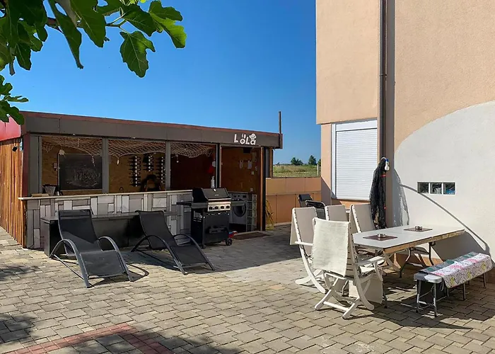 Pet Friendly In With Wifi 公寓